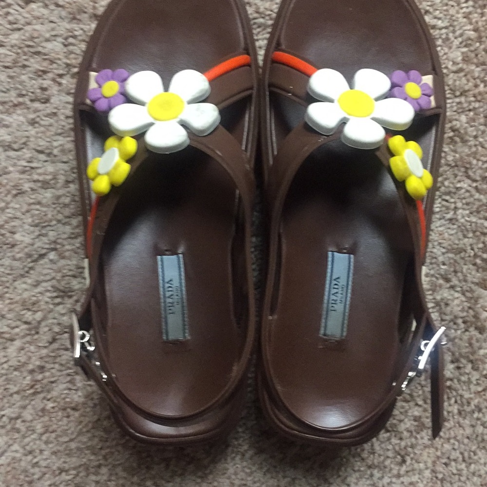 Prada  still new